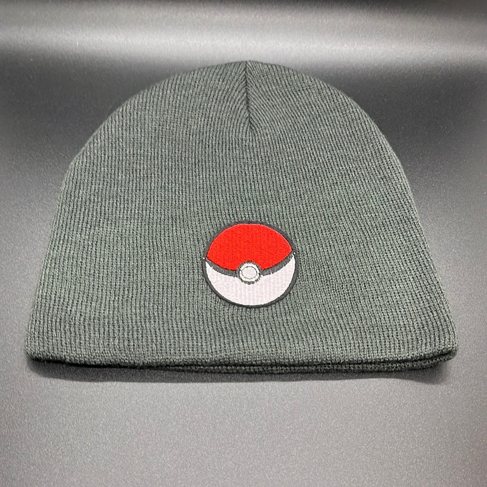 Gray Pokémon poke ball patch beanie